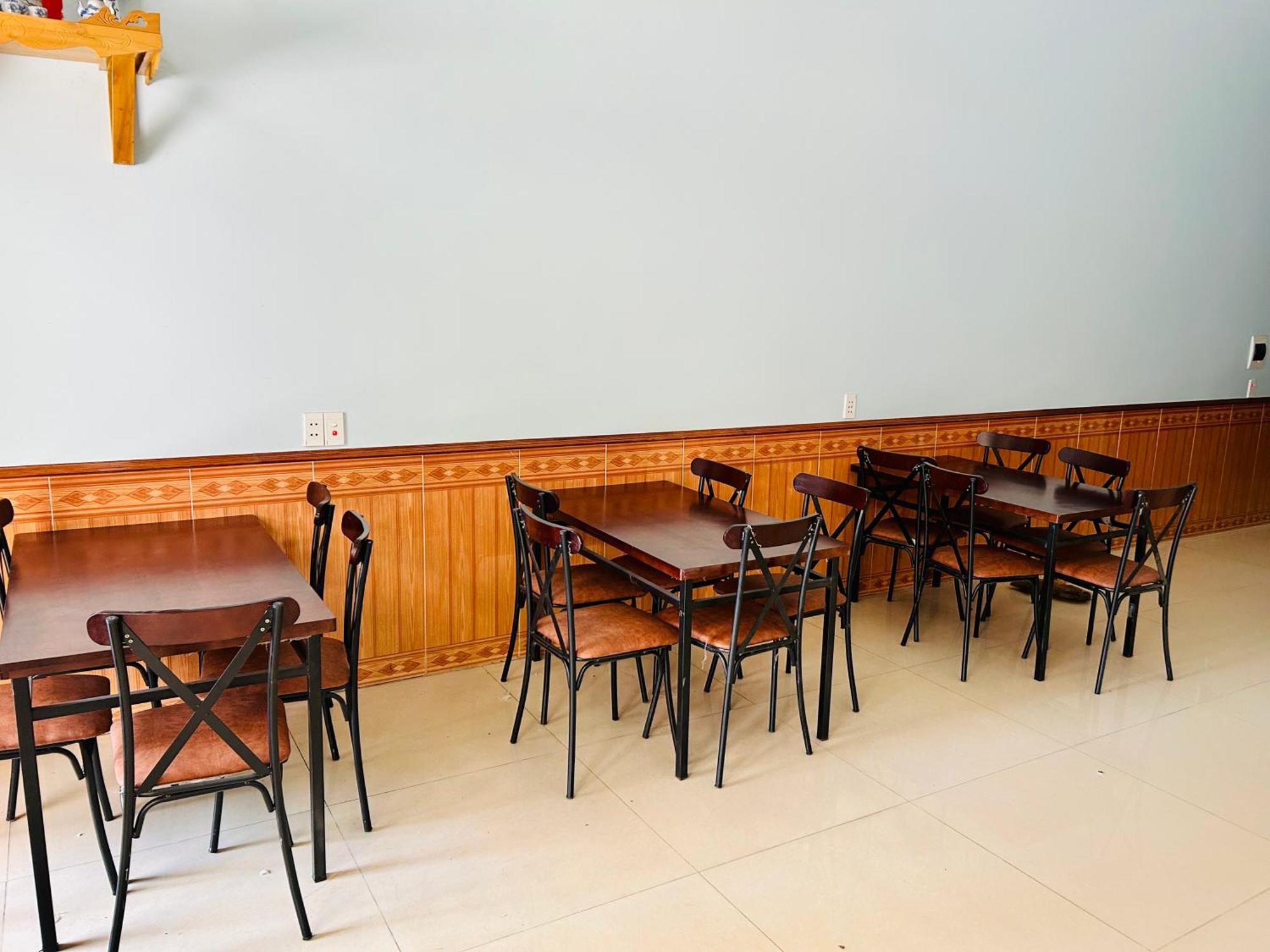 Majestic Hostel - Tour & Motorbike Rental 하 기앙 외부 사진